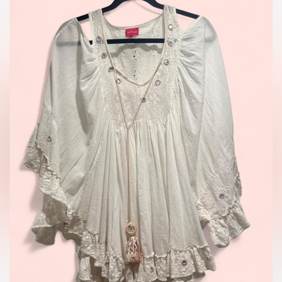 Boho Beach Poncho Cover up - Picture 4 of 12